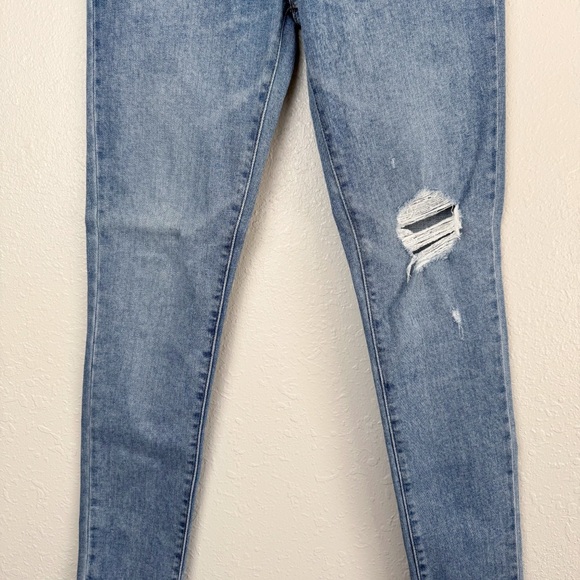 Levi's 711 skinny distressed mid rise jeans 28 - Picture 4 of 11